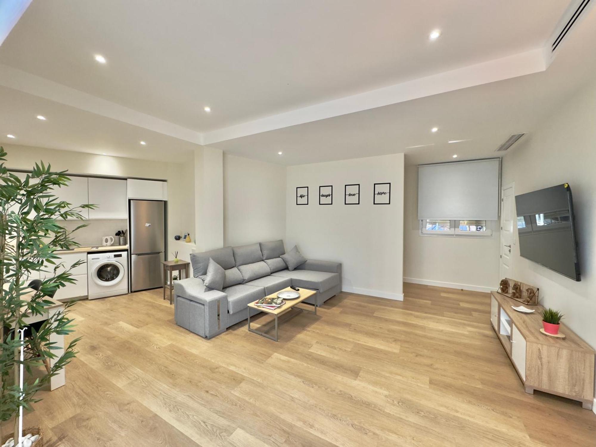 Aparthome Sanroman Sevilla